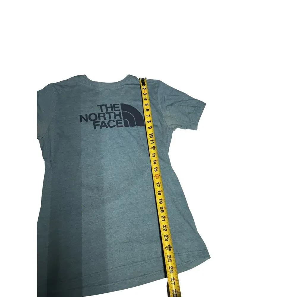 The North Face Logo T Shirt Medium Blue Slim Fit Outdoor Casual Graphic Tee